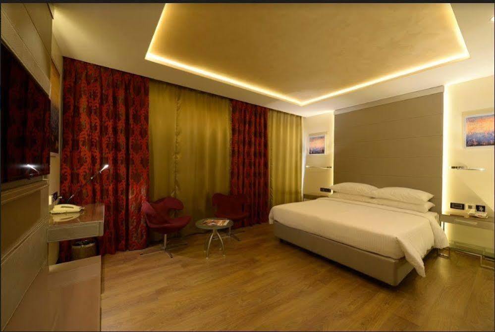 Genesis Hotel Near Mumbai Airport المظهر الخارجي الصورة